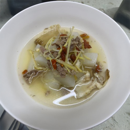 當歸薑絲羊肉湯 當歸薑絲羊肉湯